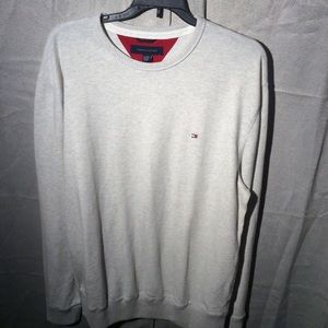 Tommy Hilfiger sweater